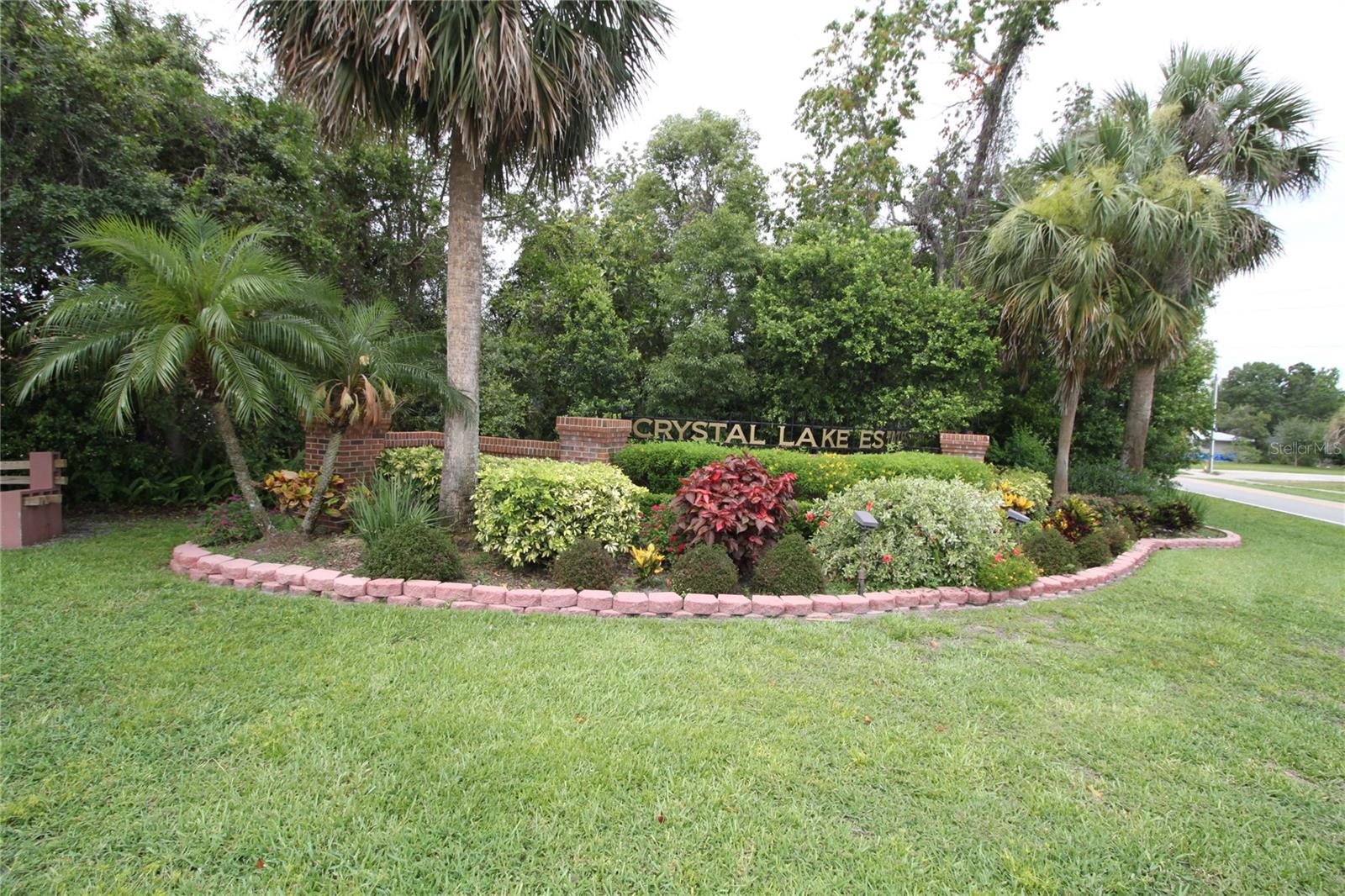 Crystal Lake Estates LOT in a beautiful quiet neighborhood. Lake view and access. Build your dream home. Great location near major highways, shopping centers and schools.