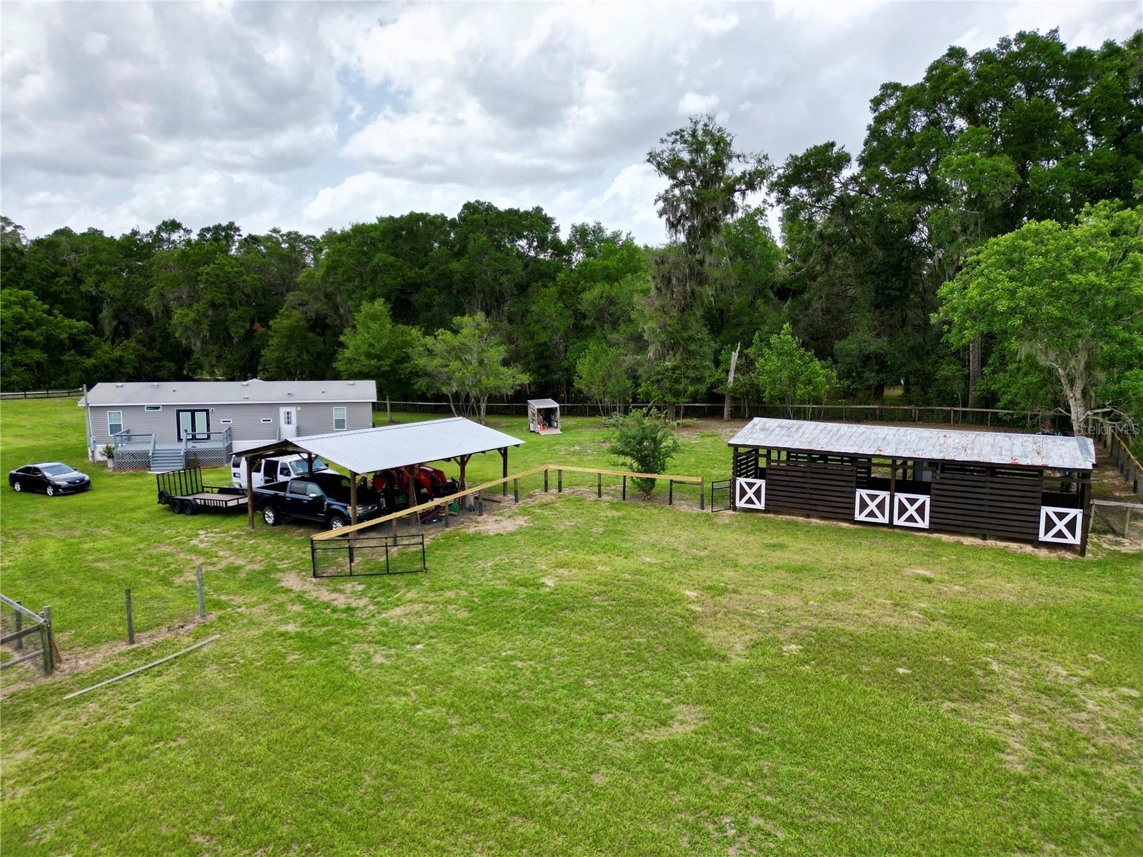 RAYSTEFF COUNTRY CLUB SUB - Residential Lease