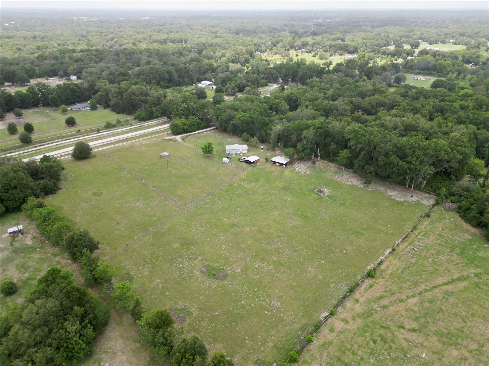 RAYSTEFF COUNTRY CLUB SUB - Residential Lease