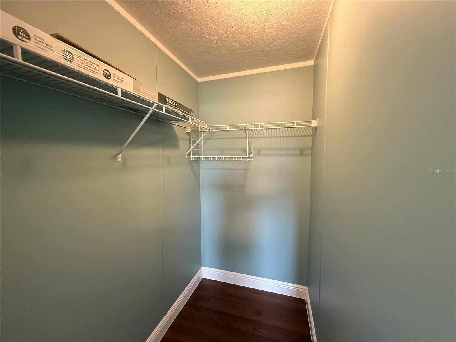 RAYSTEFF COUNTRY CLUB SUB - Residential Lease