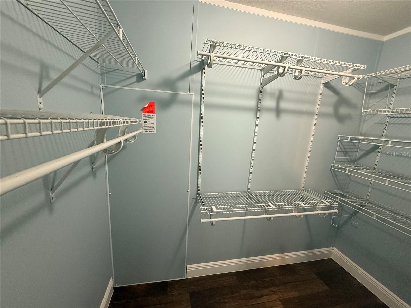 RAYSTEFF COUNTRY CLUB SUB - Residential Lease