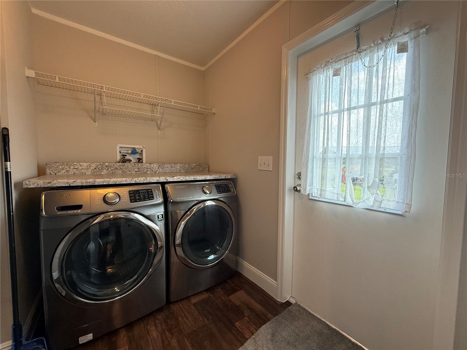 RAYSTEFF COUNTRY CLUB SUB - Residential Lease