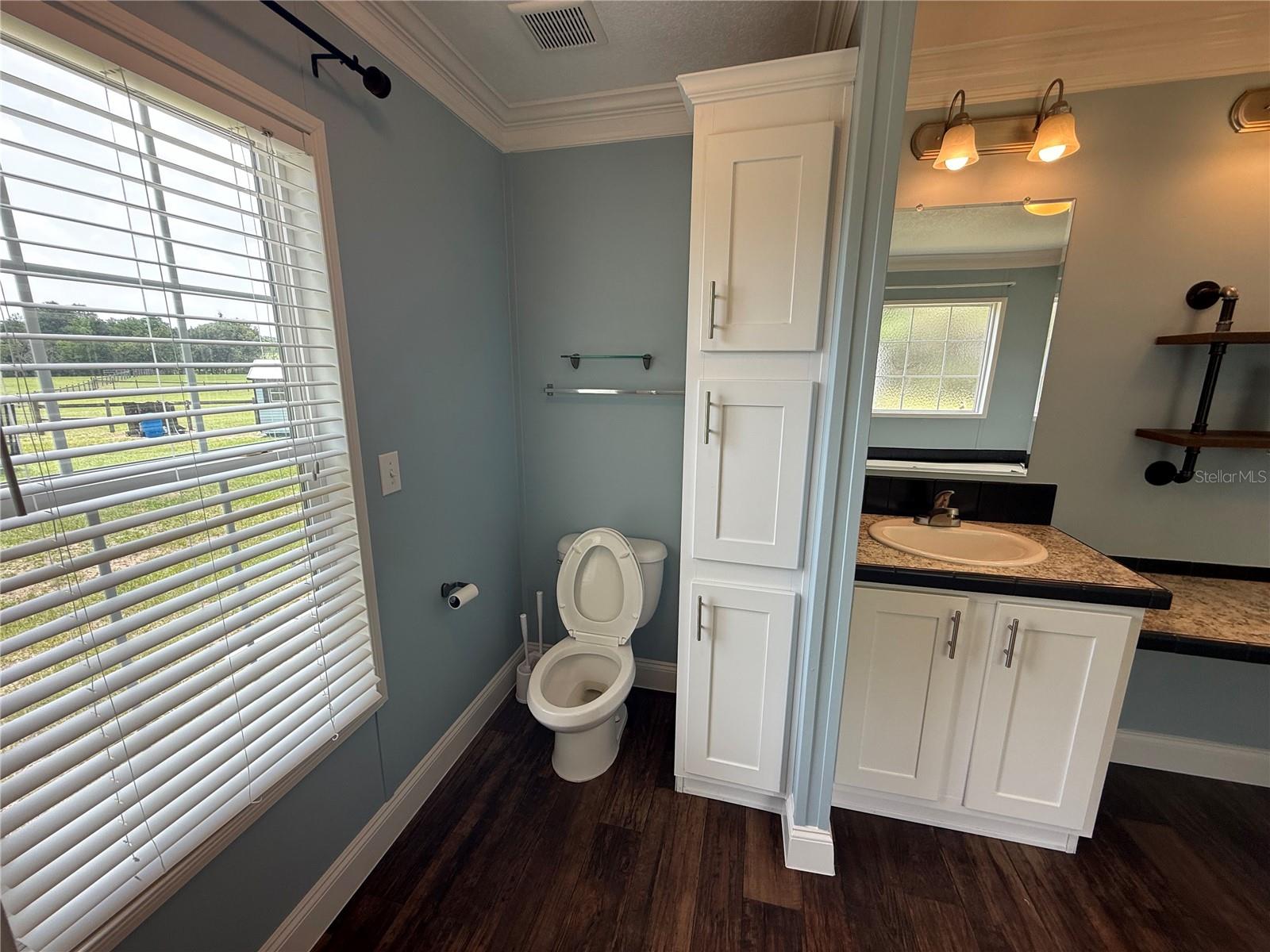 RAYSTEFF COUNTRY CLUB SUB - Residential Lease