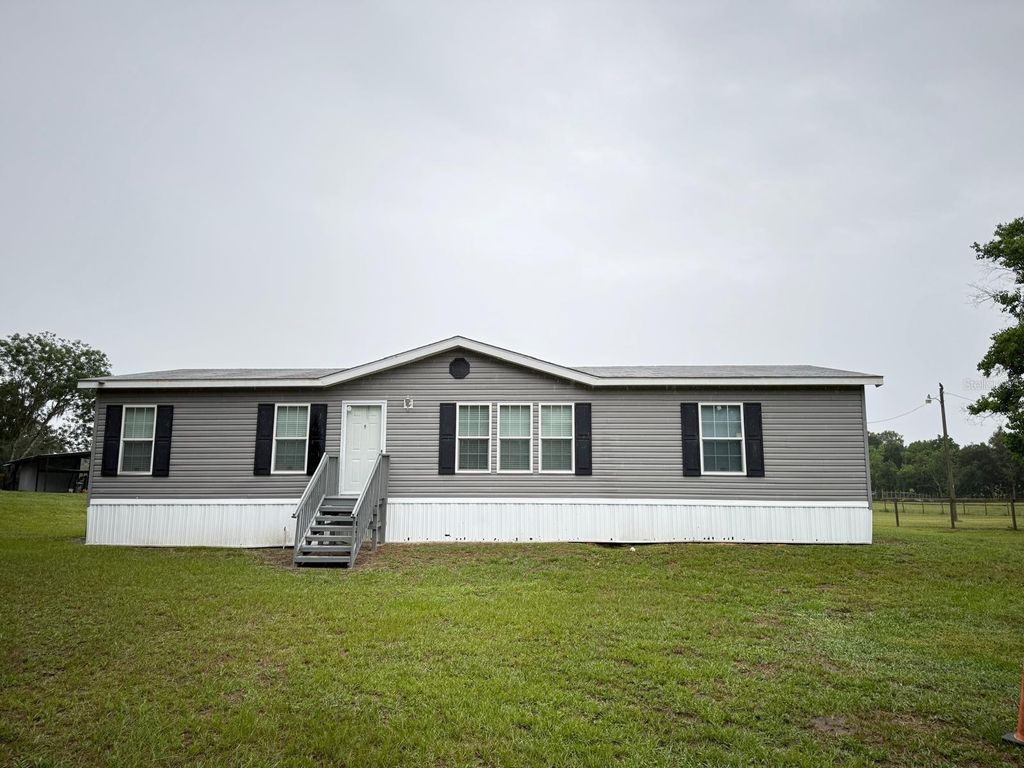 Photo of 4012 SE 150th Street, Summerfield, FL 34491 (MLS # OM702993)