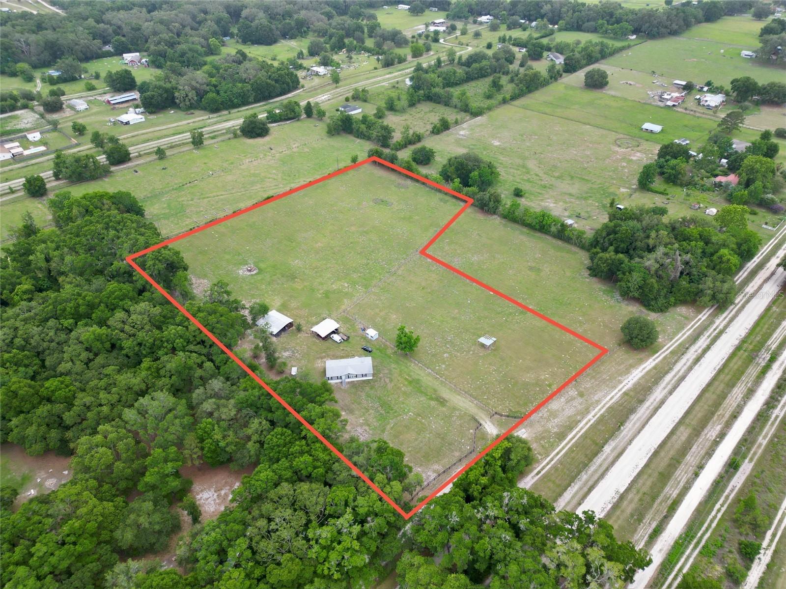 RAYSTEFF COUNTRY CLUB SUB - Residential Lease