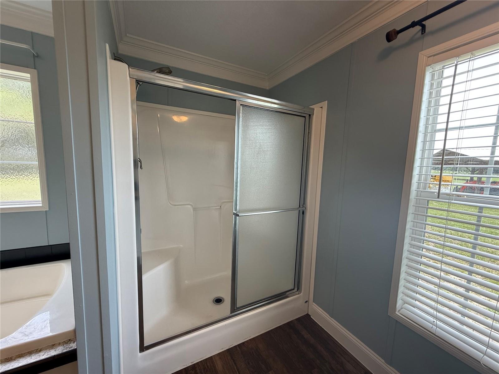 RAYSTEFF COUNTRY CLUB SUB - Residential Lease