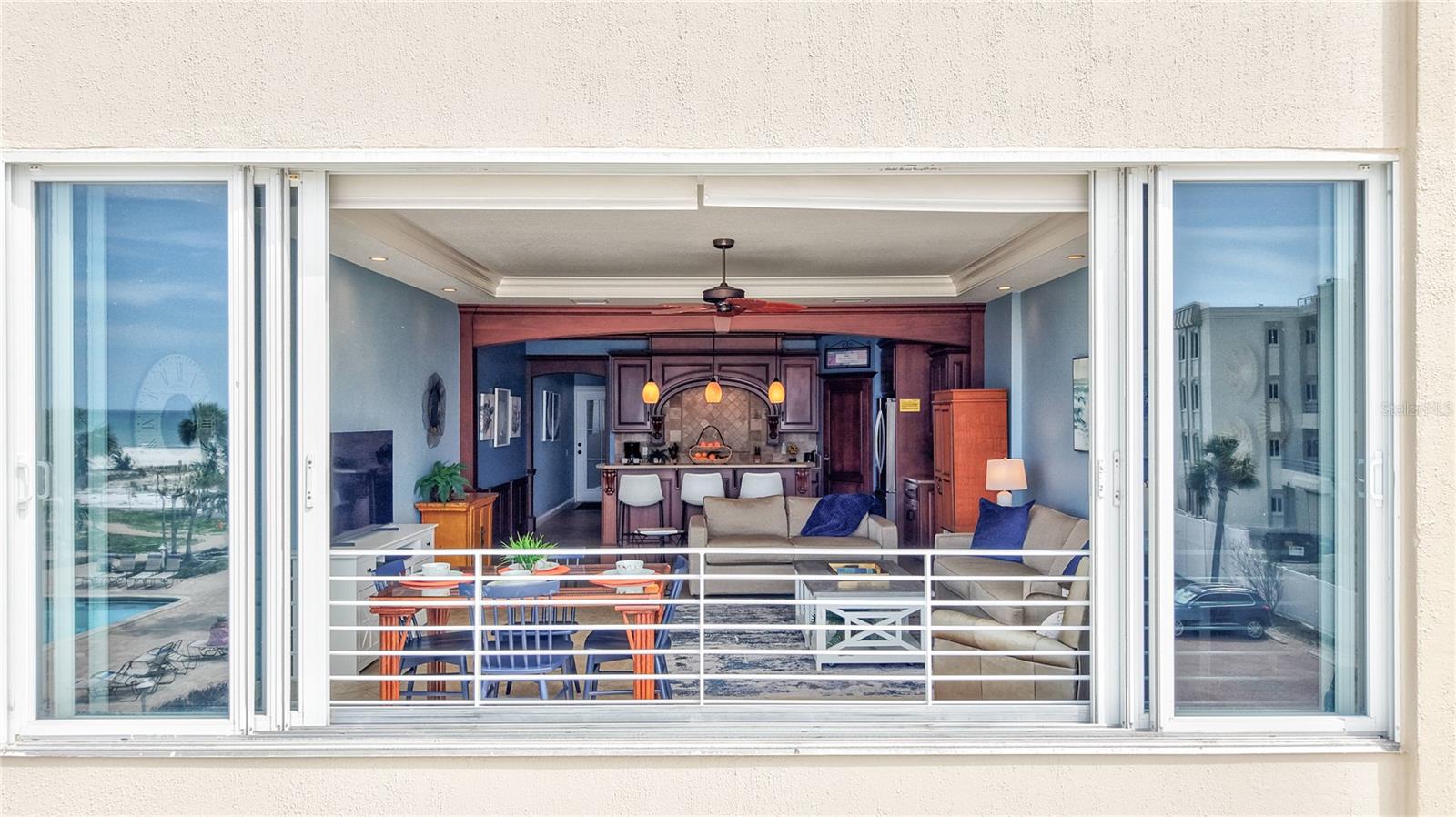 HORIZONS WEST - Residential