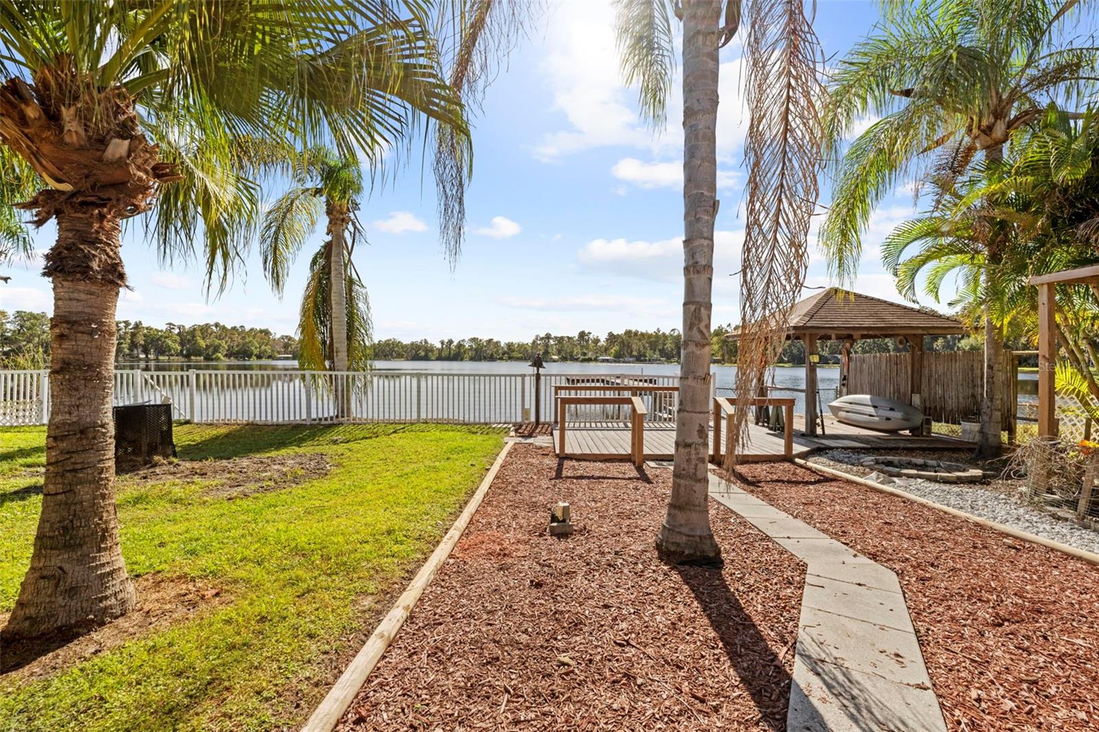 HOLLY LAKE ESTATES - Residential