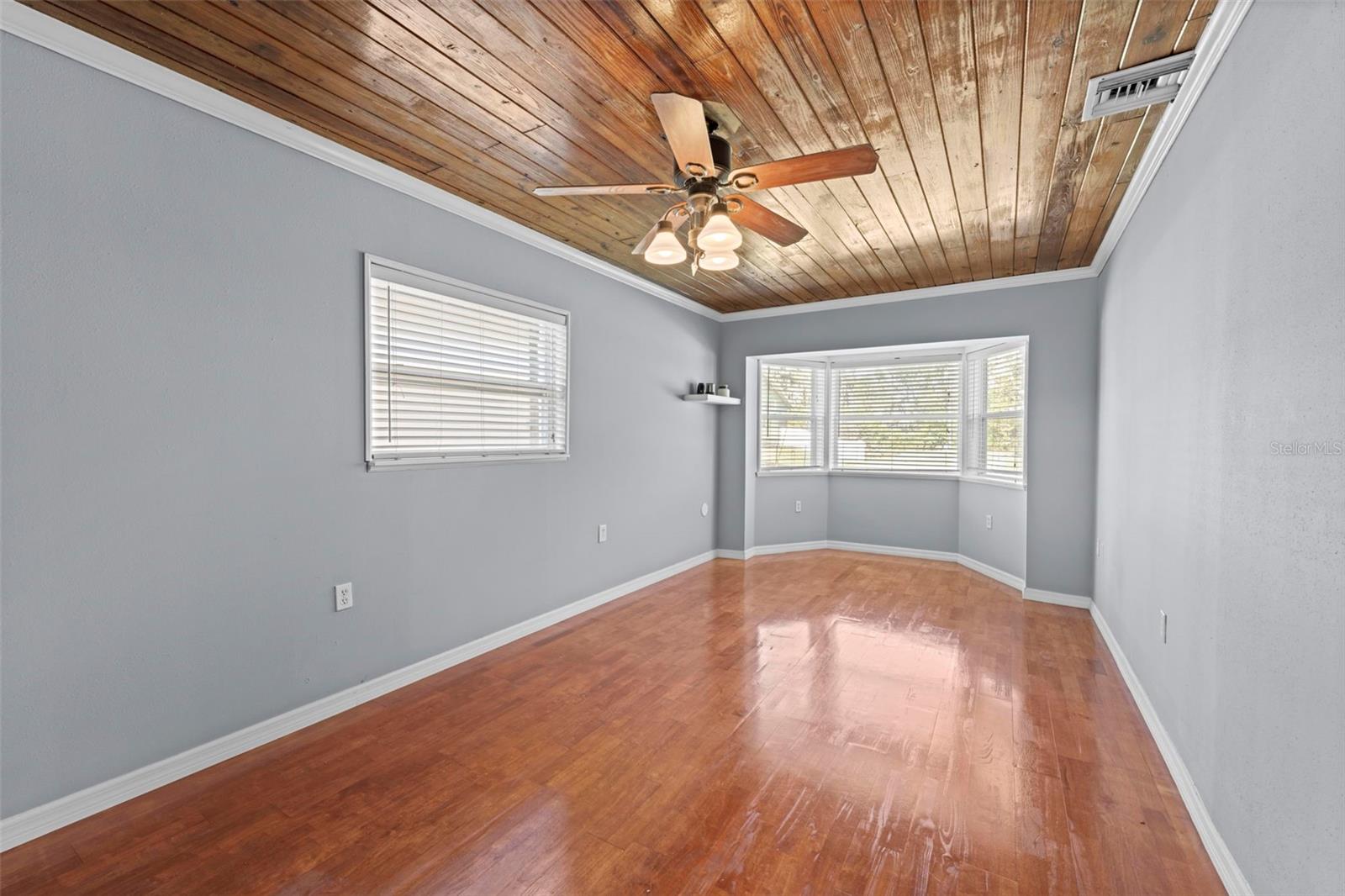 HOLLY LAKE ESTATES - Residential