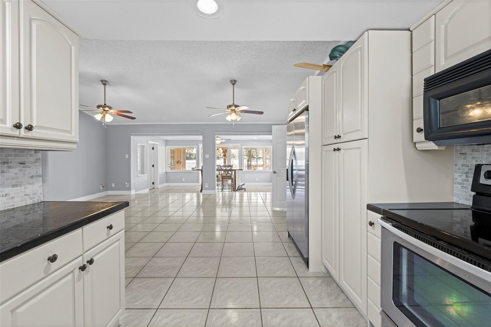 HOLLY LAKE ESTATES - Residential