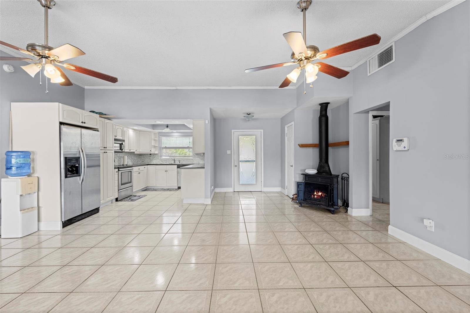 HOLLY LAKE ESTATES - Residential