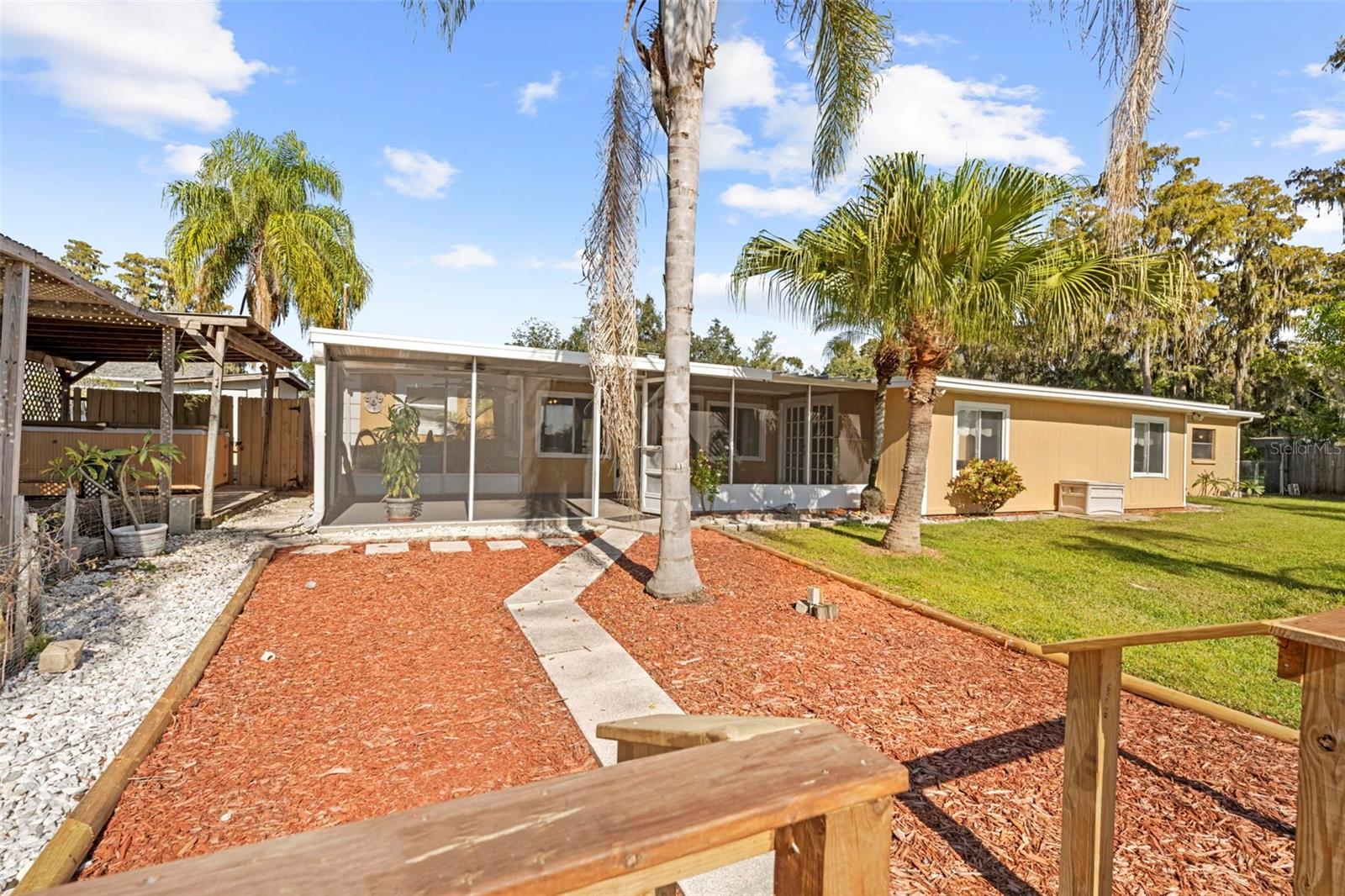 HOLLY LAKE ESTATES - Residential