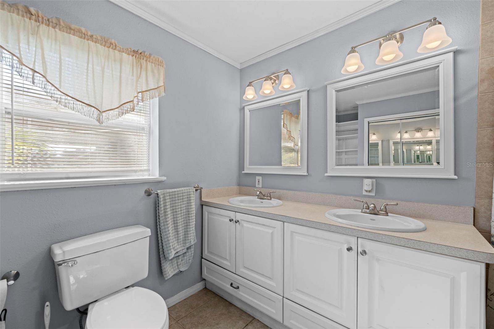 HOLLY LAKE ESTATES - Residential