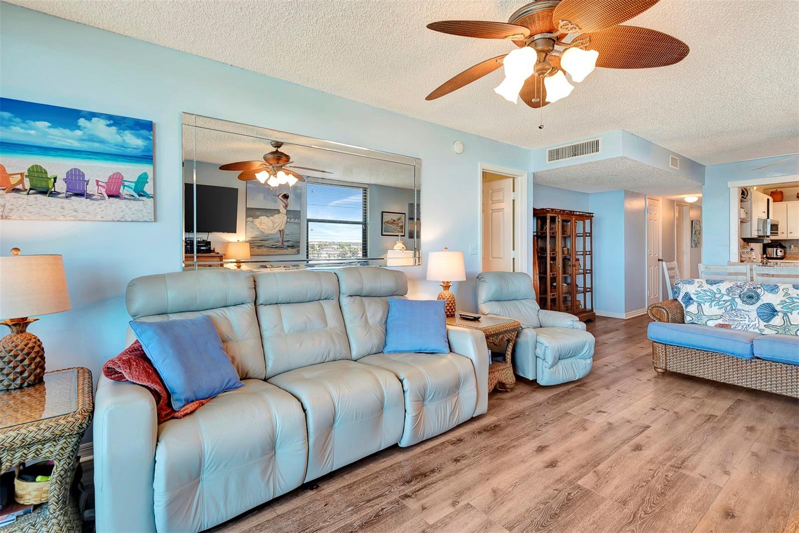 FAIRWIND SHORES CONDO PH 11 - Residential