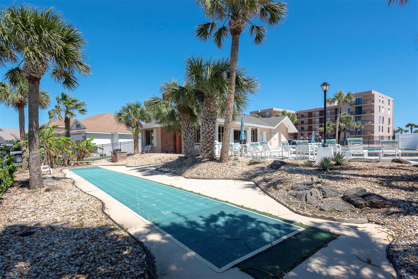 FAIRWIND SHORES CONDO PH 11 - Residential