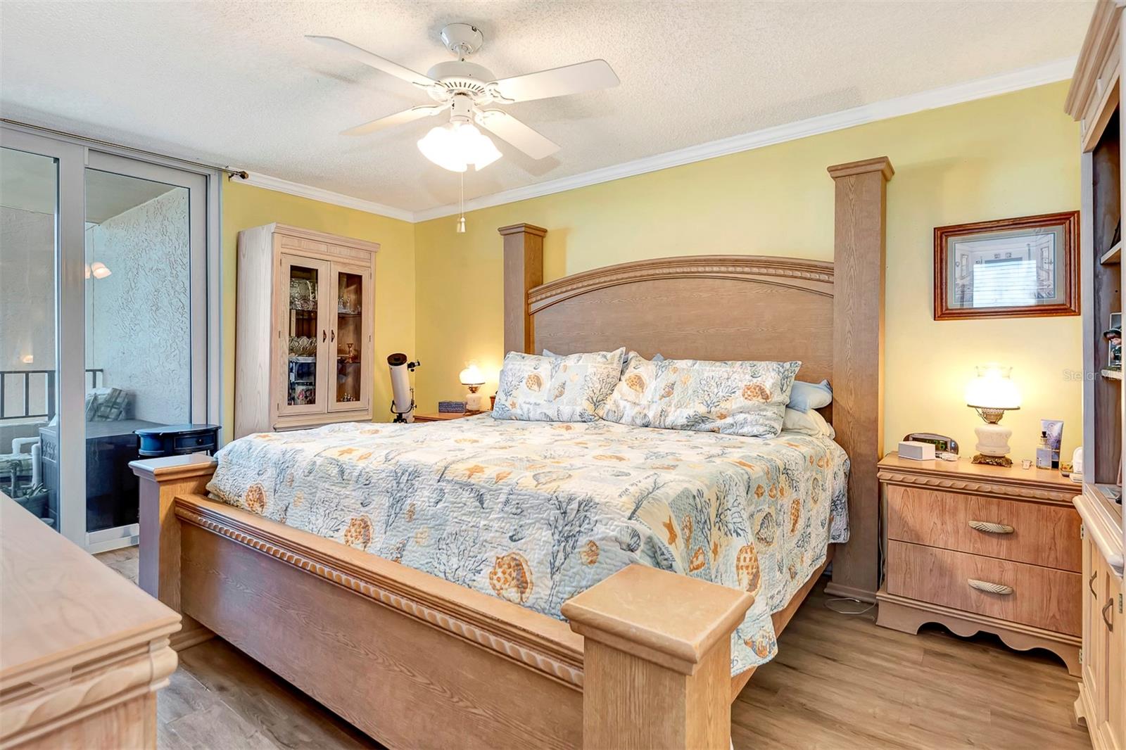 FAIRWIND SHORES CONDO PH 11 - Residential