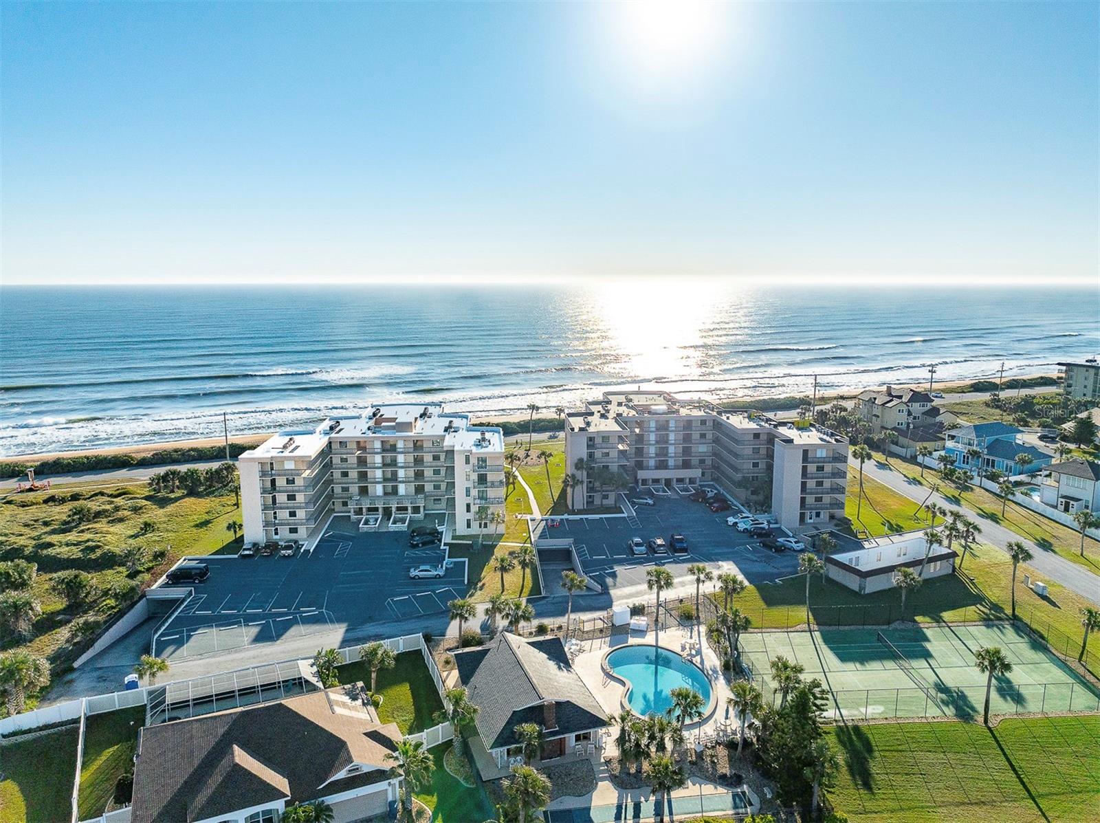 FAIRWIND SHORES CONDO PH 11 - Residential