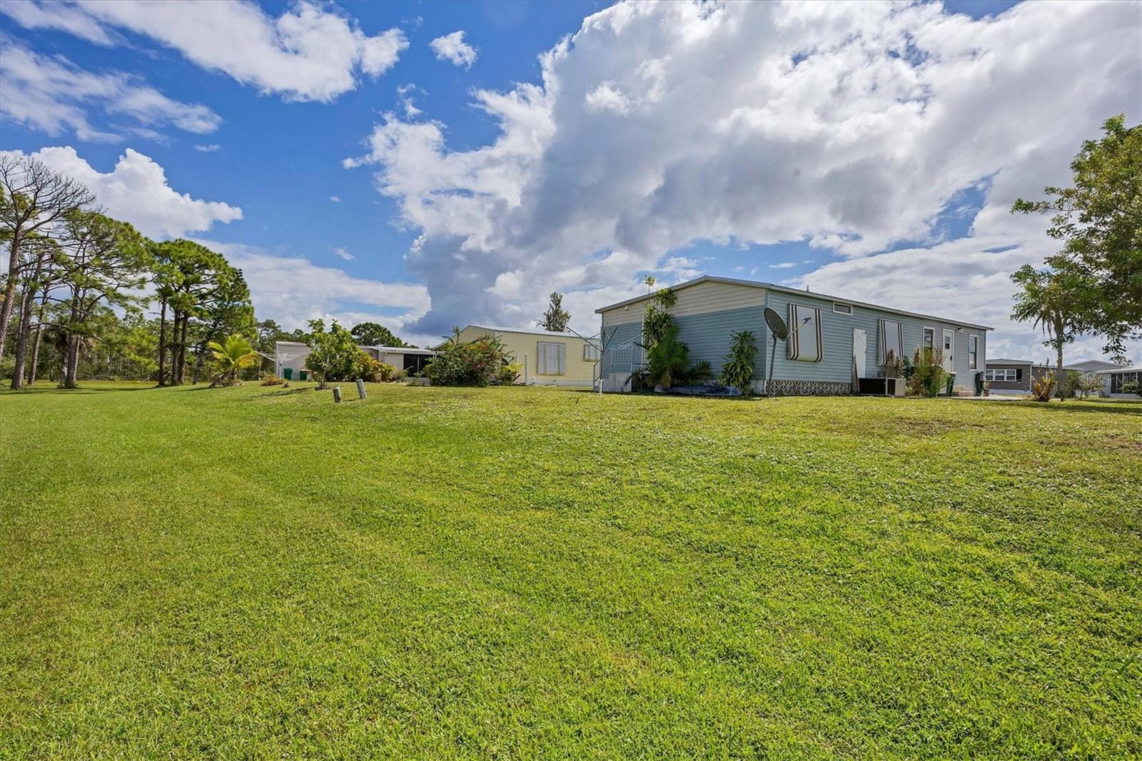 VILLAGE HOLIDAY LAKE - Residential