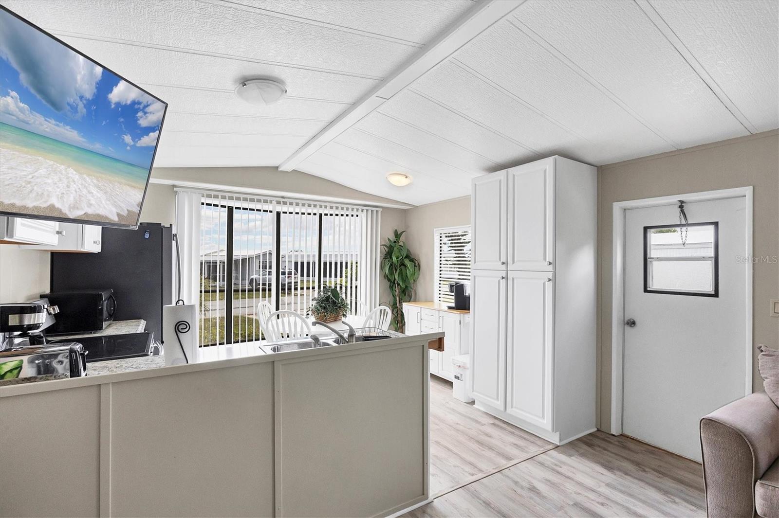 VILLAGE HOLIDAY LAKE - Residential