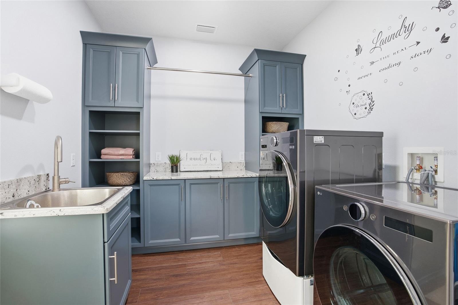 HIGHLANDS - Residential