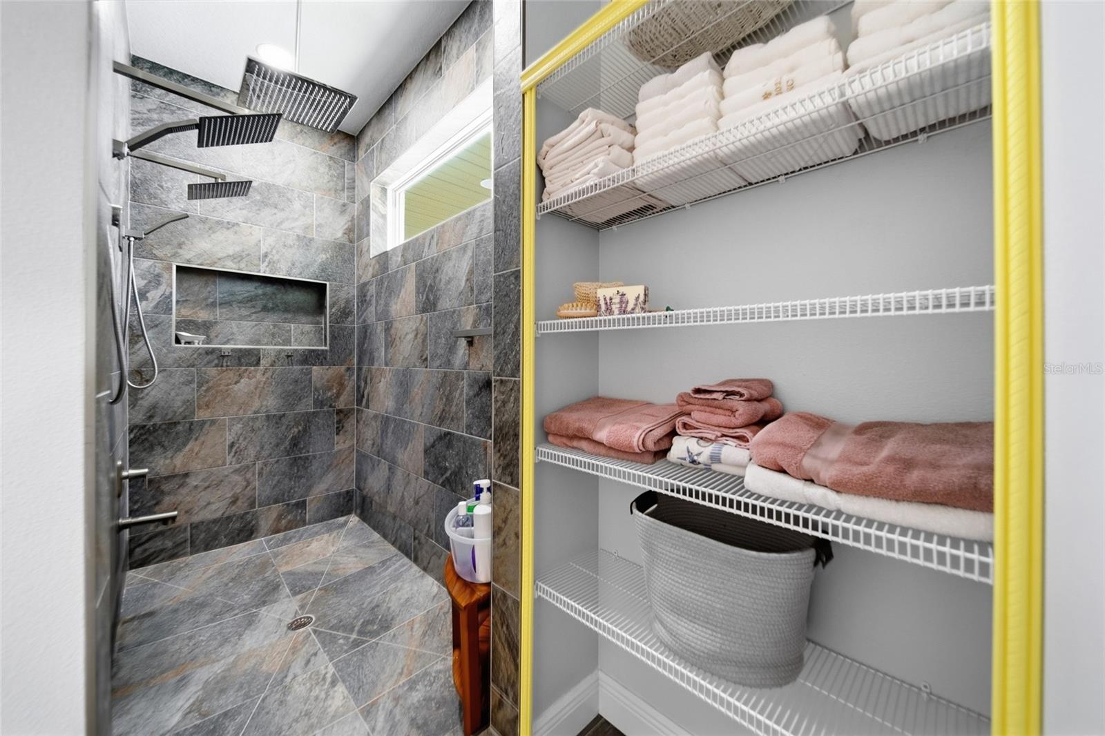 HIGHLANDS - Residential