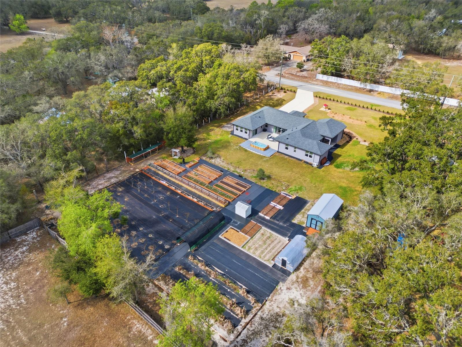 HIGHLANDS - Residential