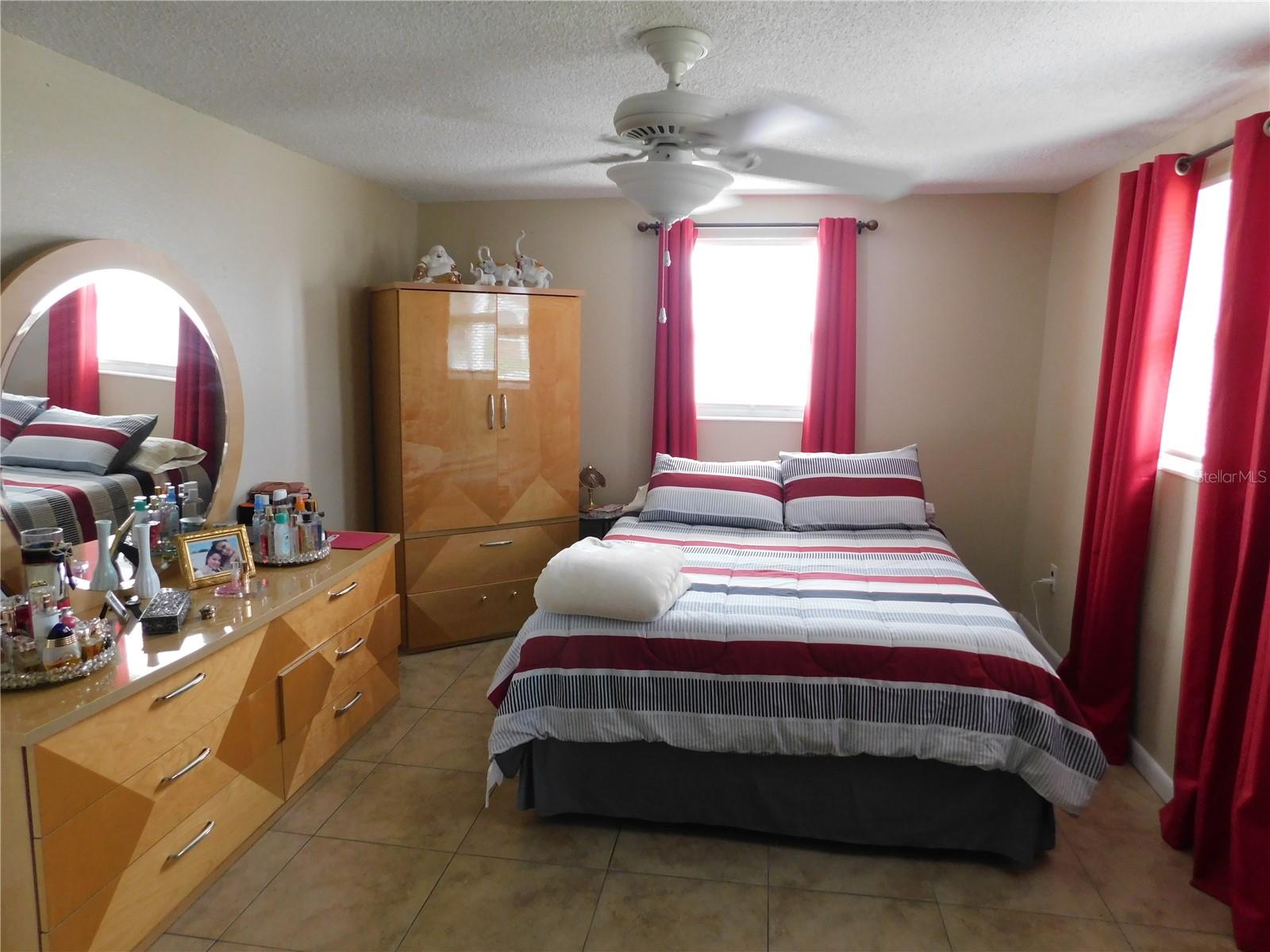 TAHITIAN HOMES - Residential