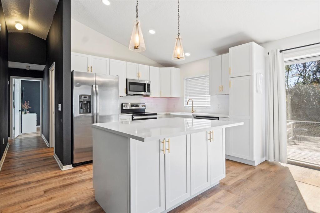 Photo of 301 E Chester Street, Clermont, FL 34715 (MLS # G5107556)