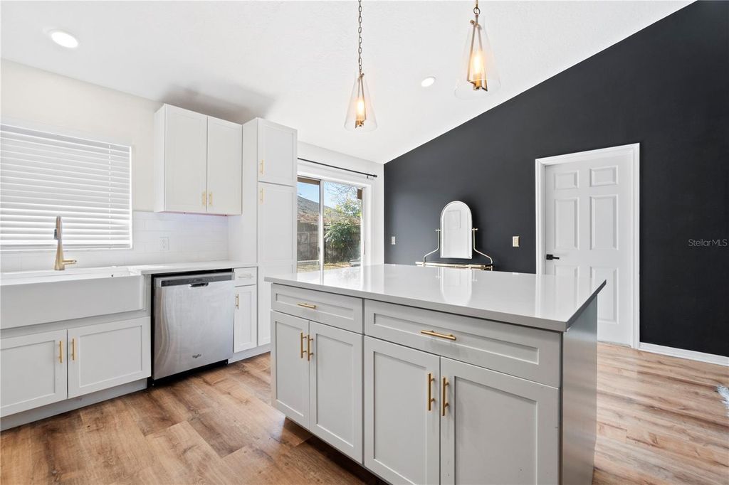 Photo of 301 E Chester Street, Clermont, FL 34715 (MLS # G5107556)