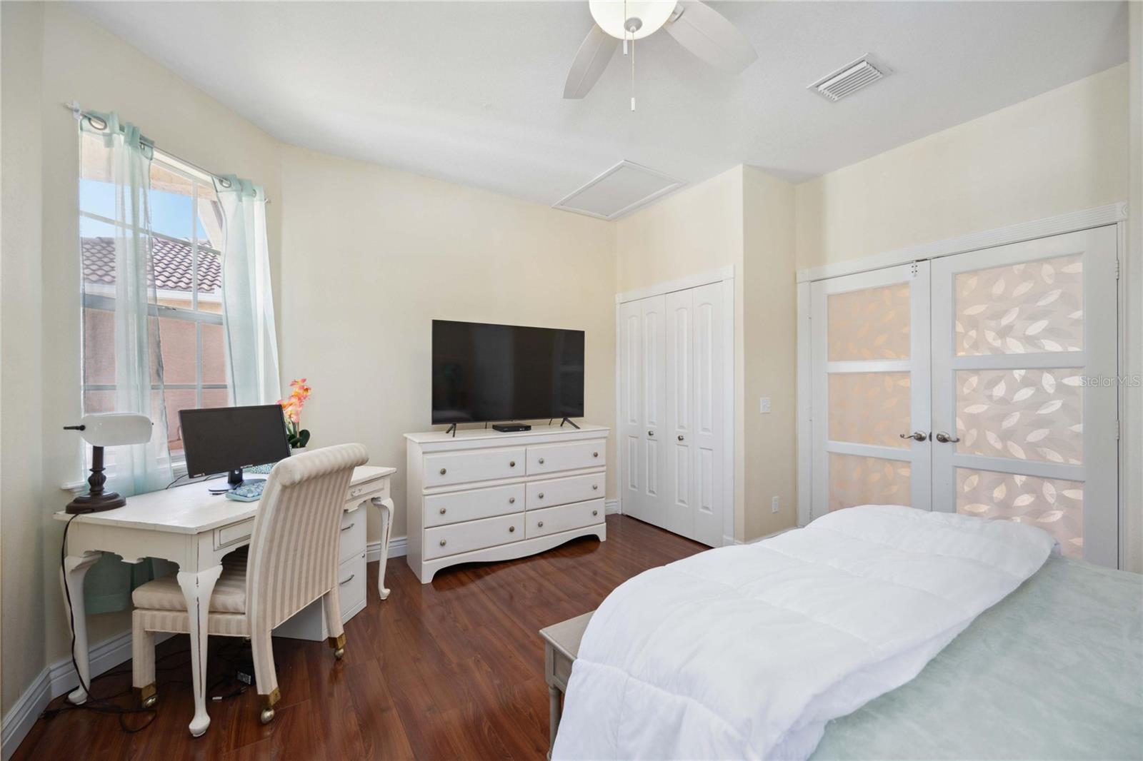 NEWTOWN HEIGHTS FIRST ADD TO - Residential