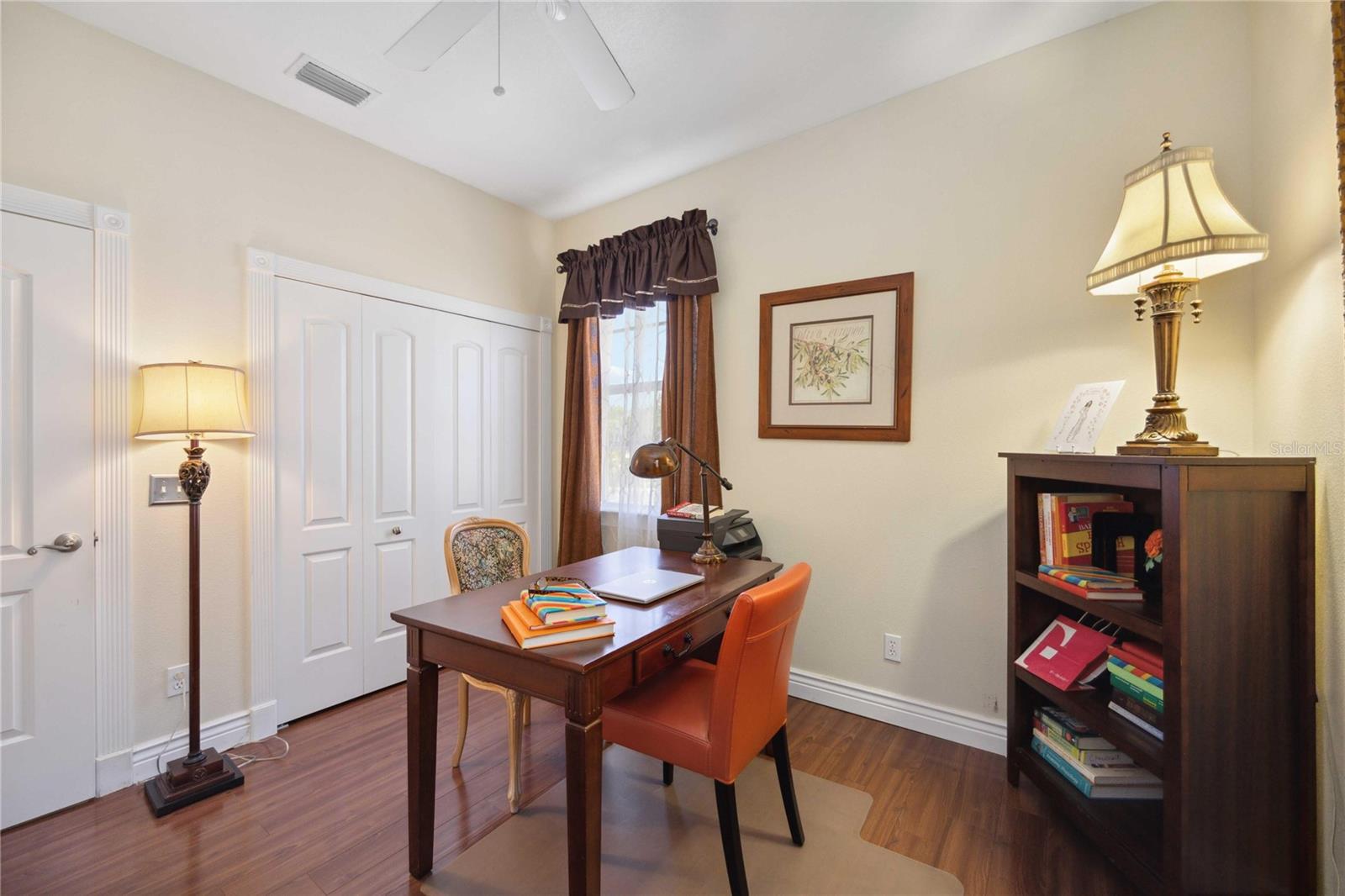 NEWTOWN HEIGHTS FIRST ADD TO - Residential