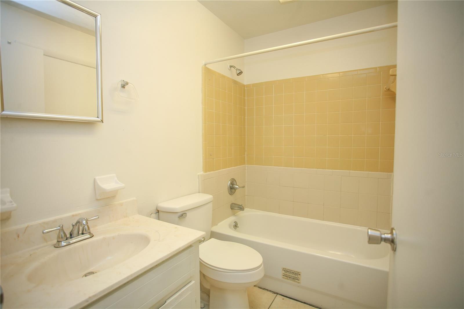 COLSON & BLANDING SUB WESTFIELD - Residential Lease