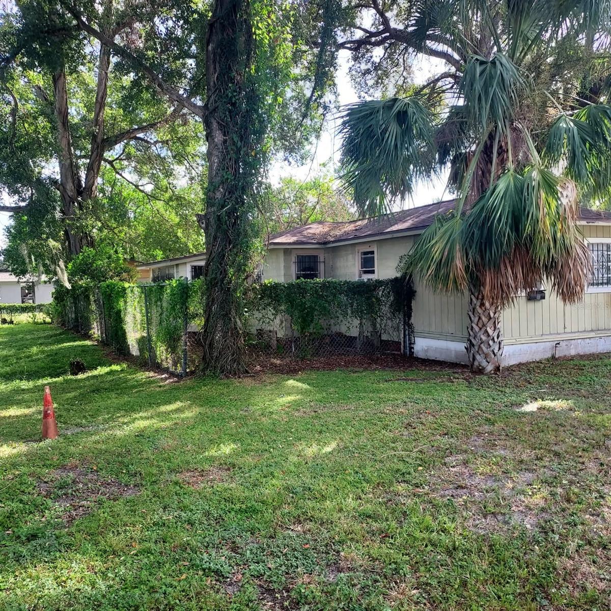 UNPLATTED - Residential