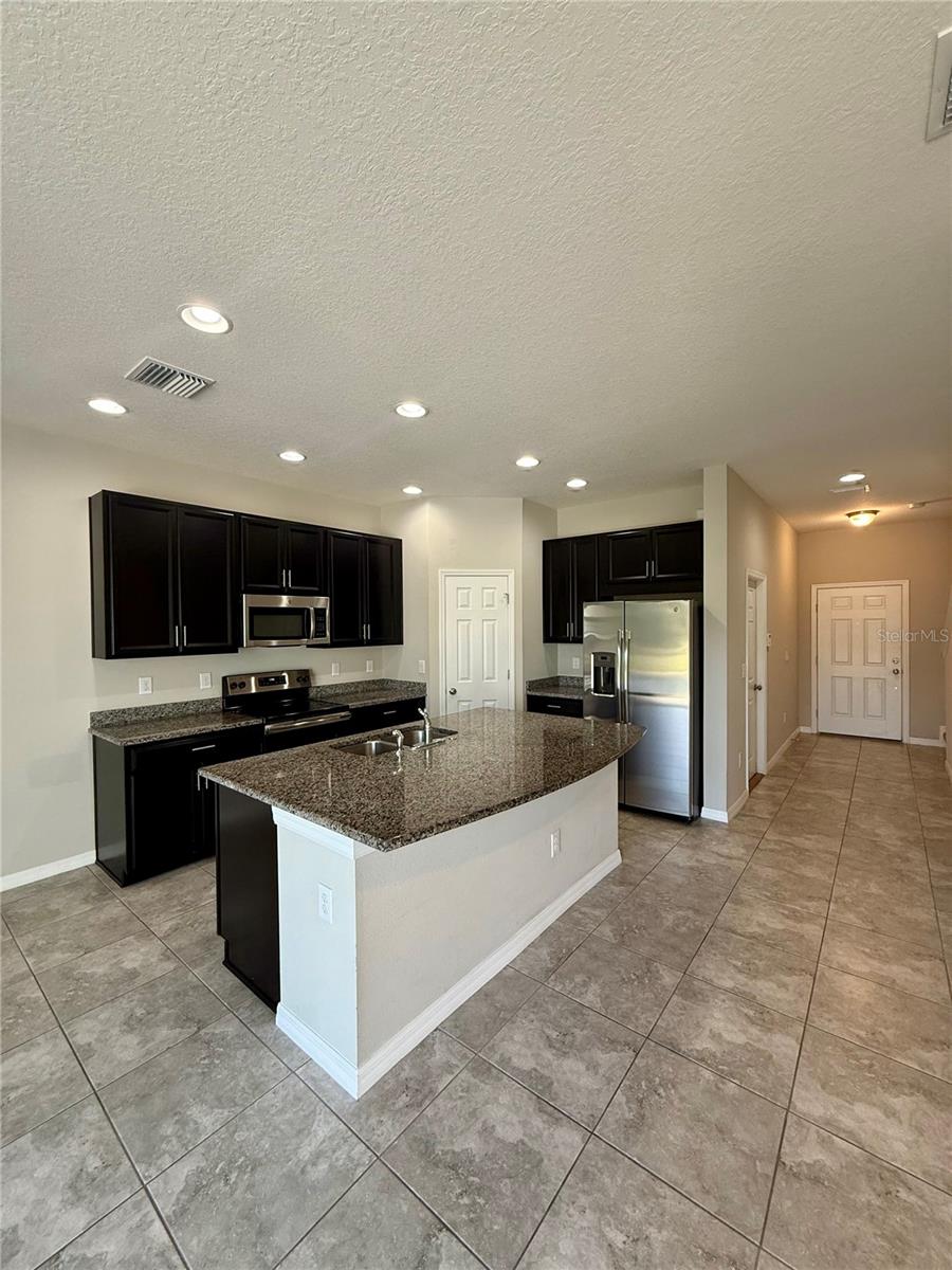 OAK CREEK - Residential Lease