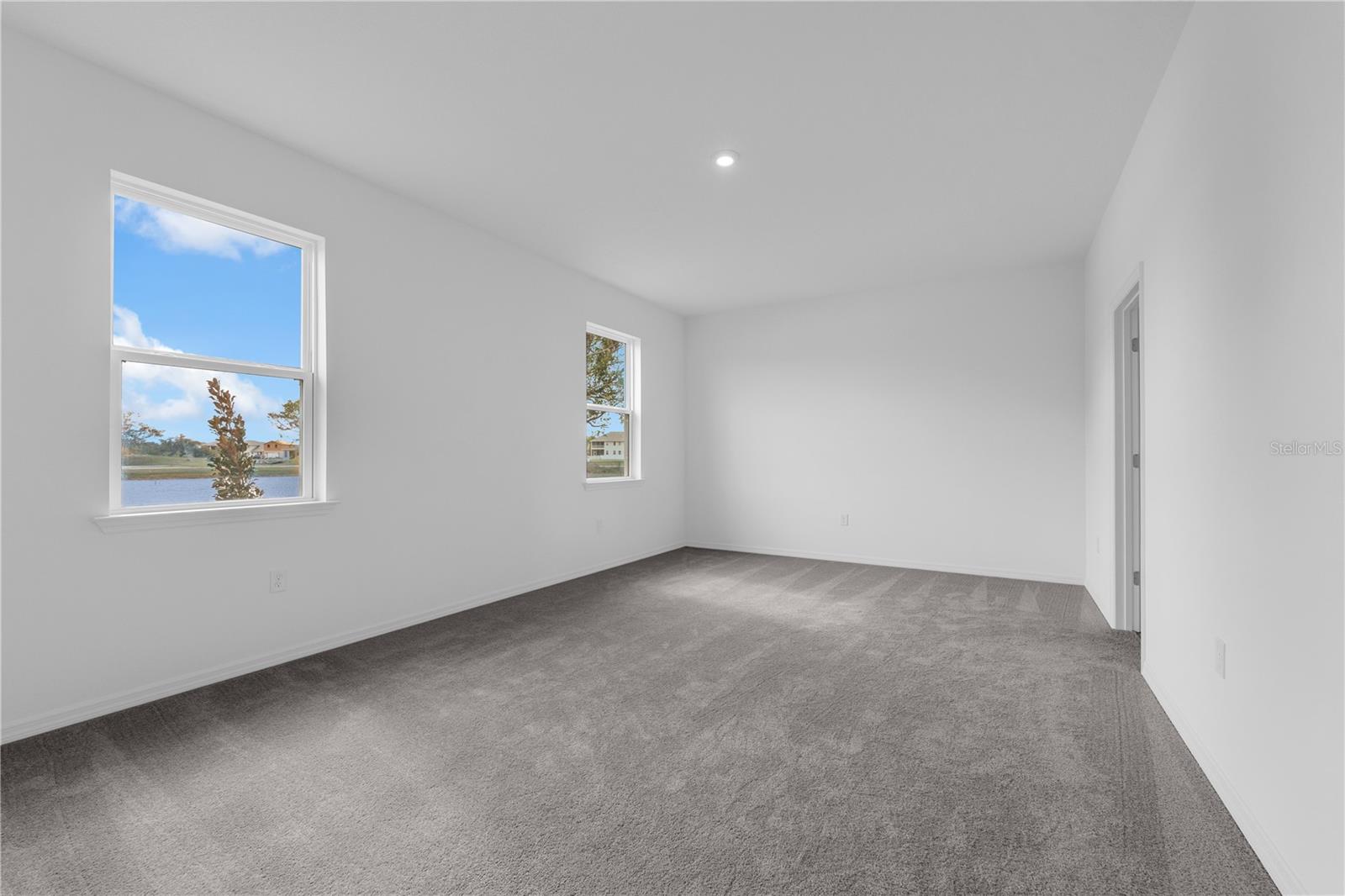 RESERVE AT COUNTRY CLUB LAKES ESTATES - Residential