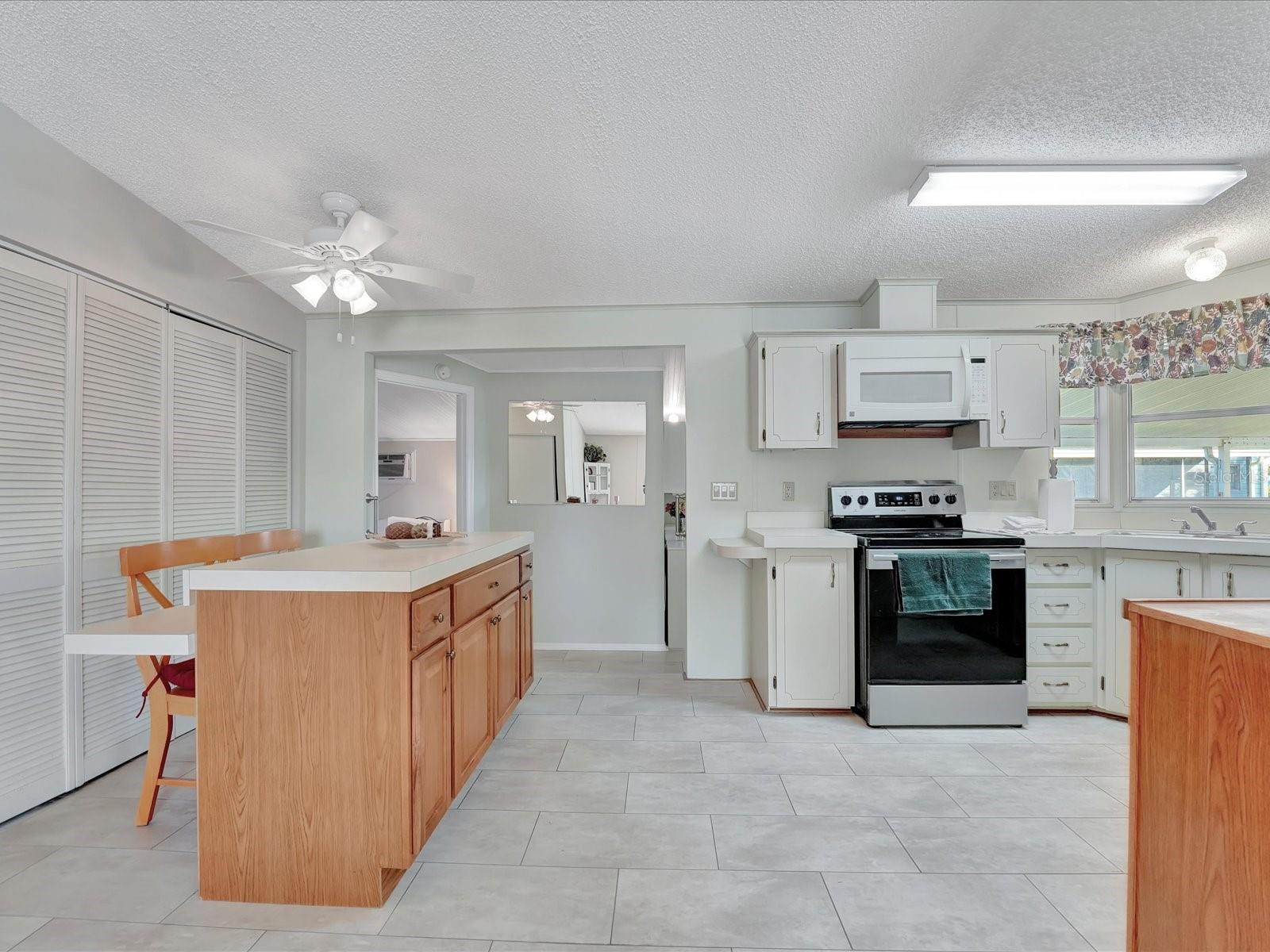 CARIBBEAN ISLES RESIDENTIAL CO - Residential