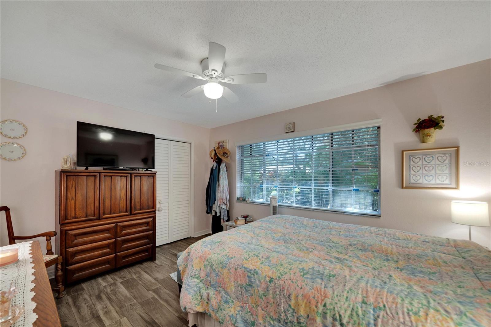 BEACON GROVES UNIT VI - Residential