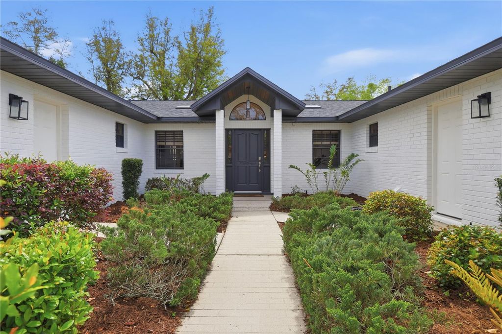 Photo of 1111 S Cooper Drive, Deltona, FL 32725 (MLS # V4948162)