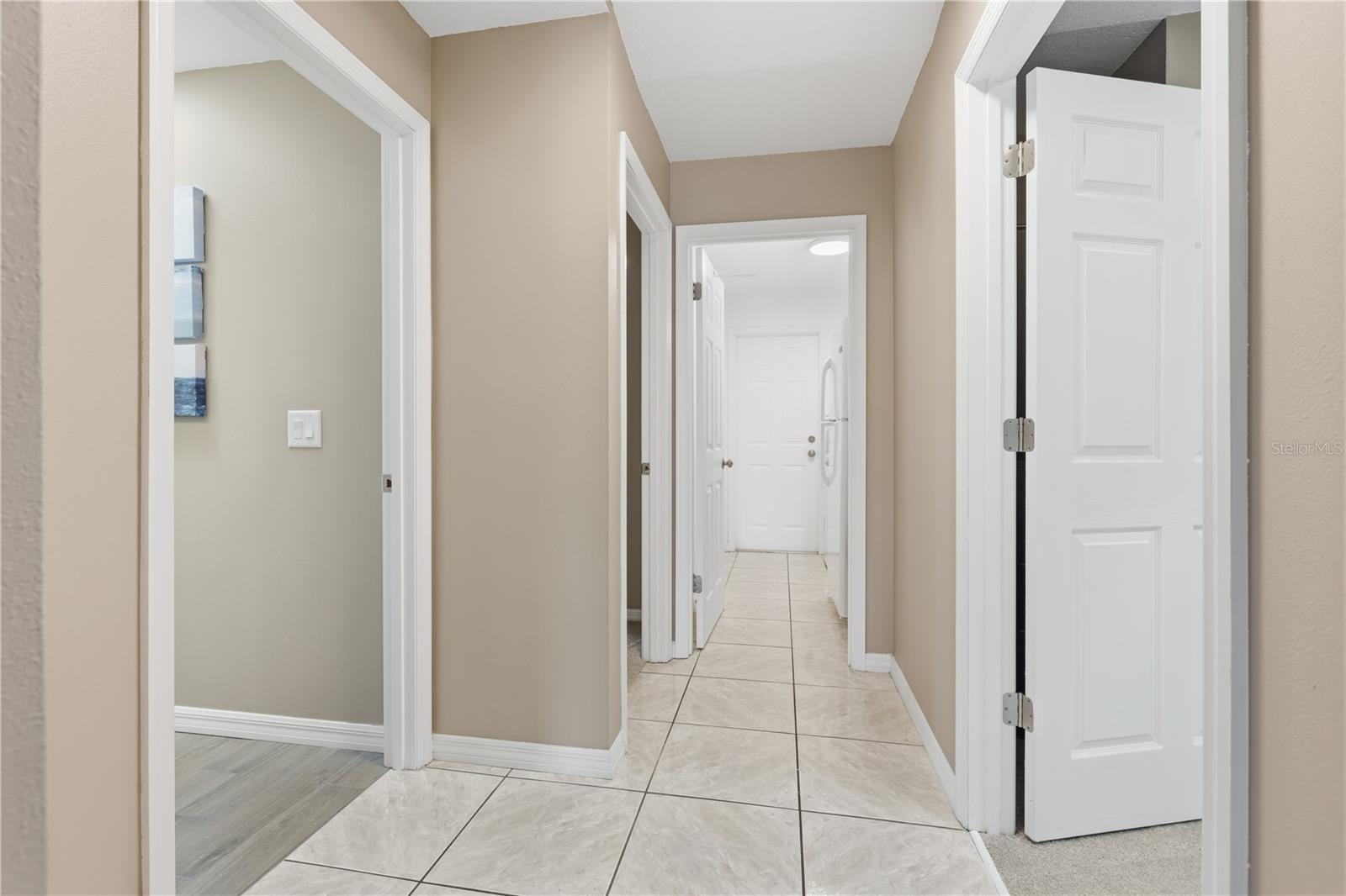 DELTONA LAKES UNIT 09 - Residential