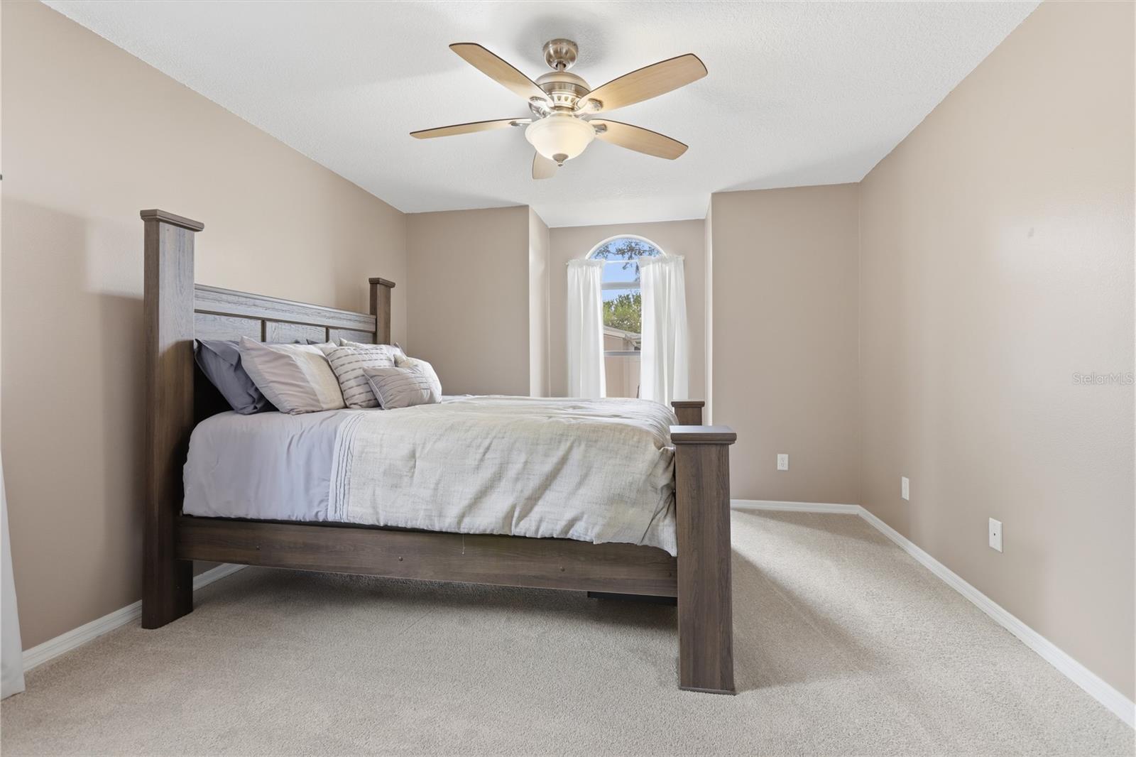 DELTONA LAKES UNIT 09 - Residential