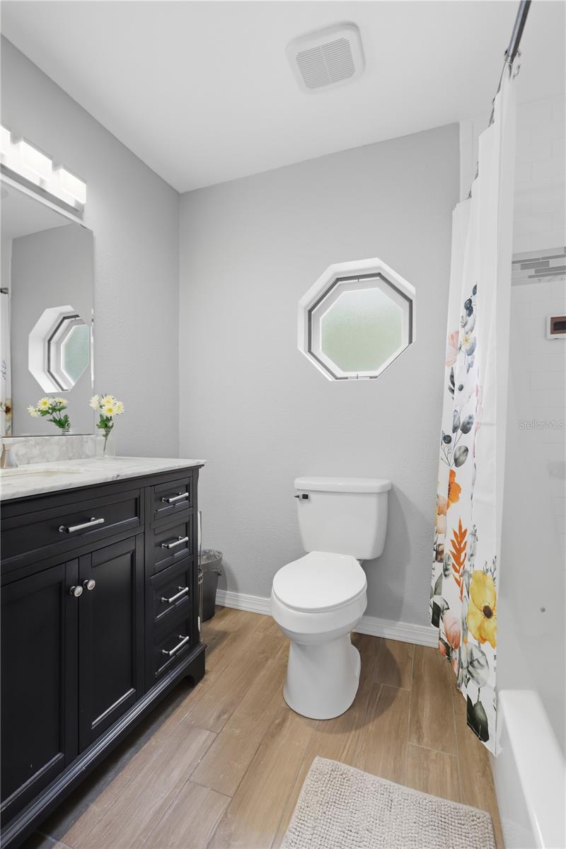 DELTONA LAKES UNIT 09 - Residential