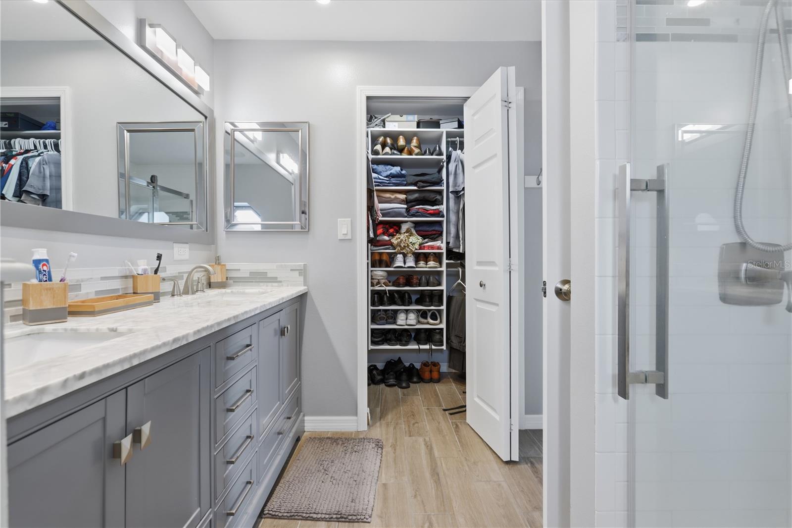 DELTONA LAKES UNIT 09 - Residential