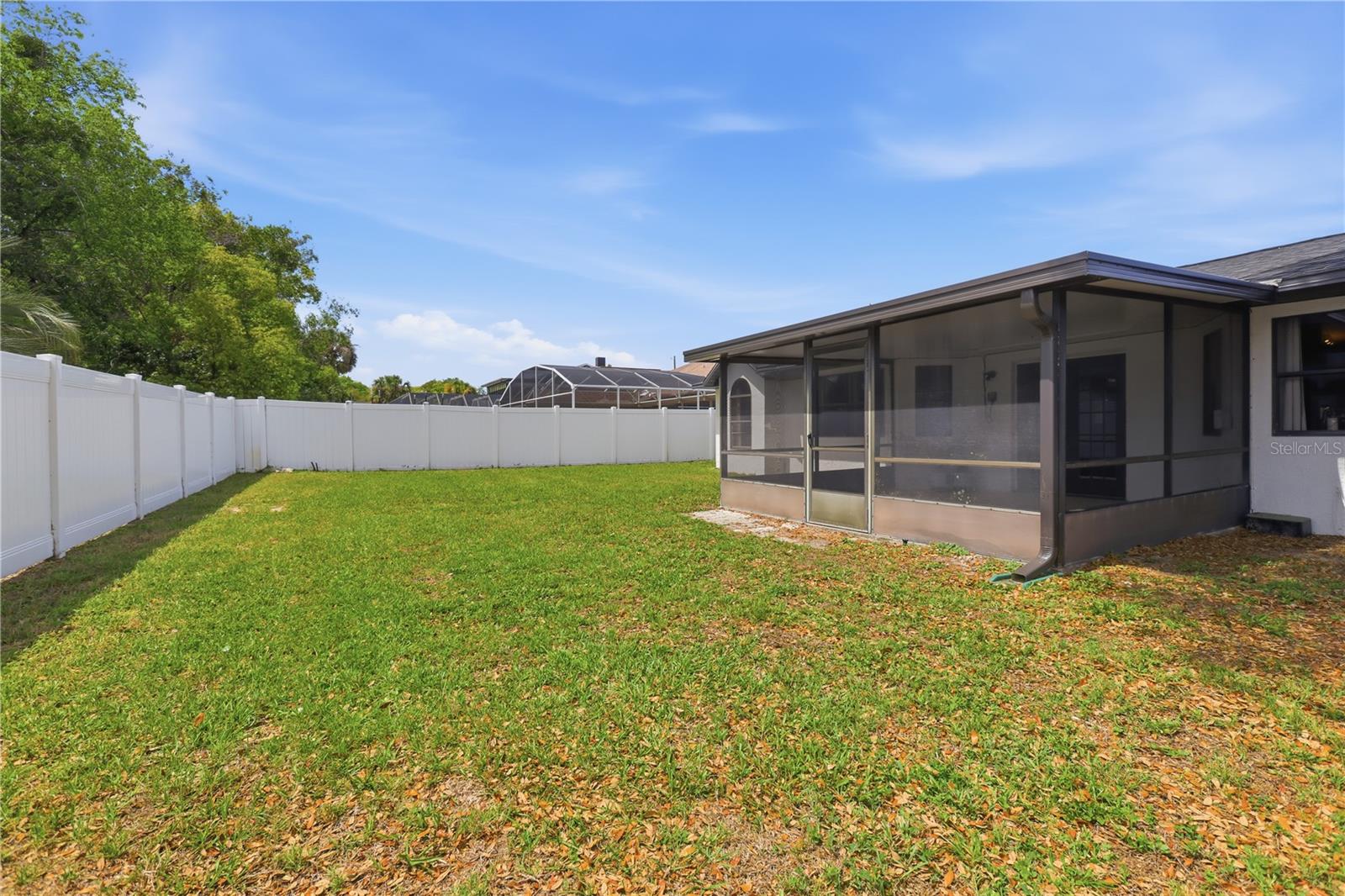 DELTONA LAKES UNIT 09 - Residential