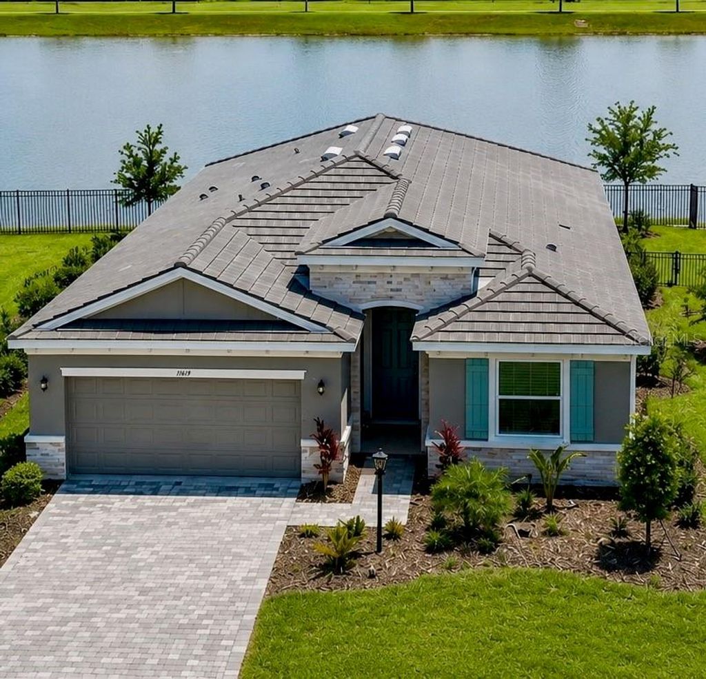 Photo of 17857 Gulf Ranch Place, Bradenton, FL 34211 (MLS # A4692448)