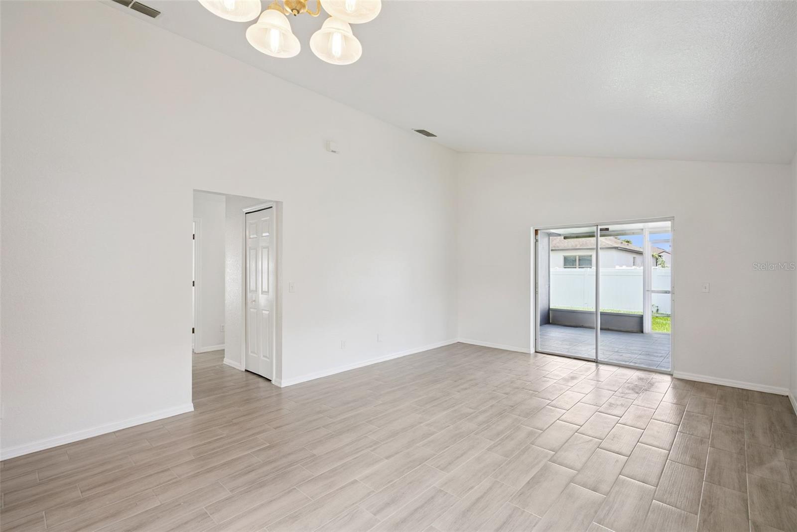 FOREST COVE - Residential