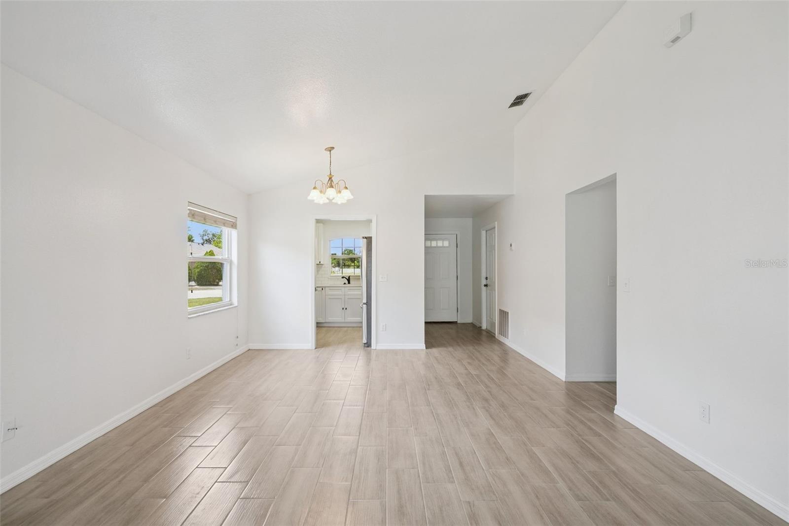 FOREST COVE - Residential