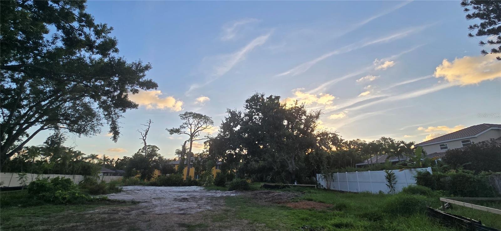 0 SUNSHINE AVENUE 0076070033