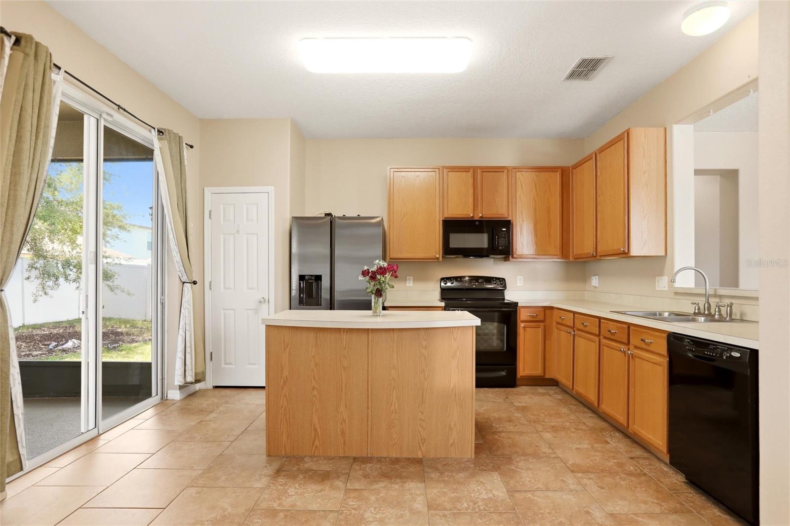 EMERALD RDG H - Residential