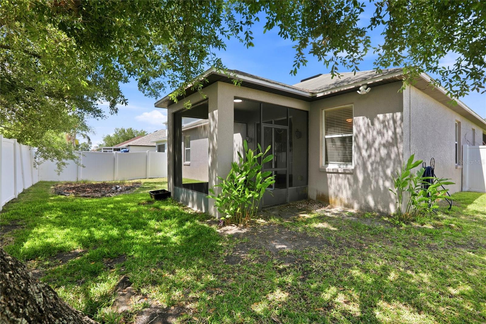 EMERALD RDG H - Residential