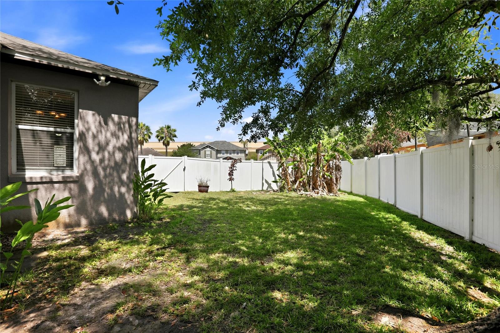 EMERALD RDG H - Residential